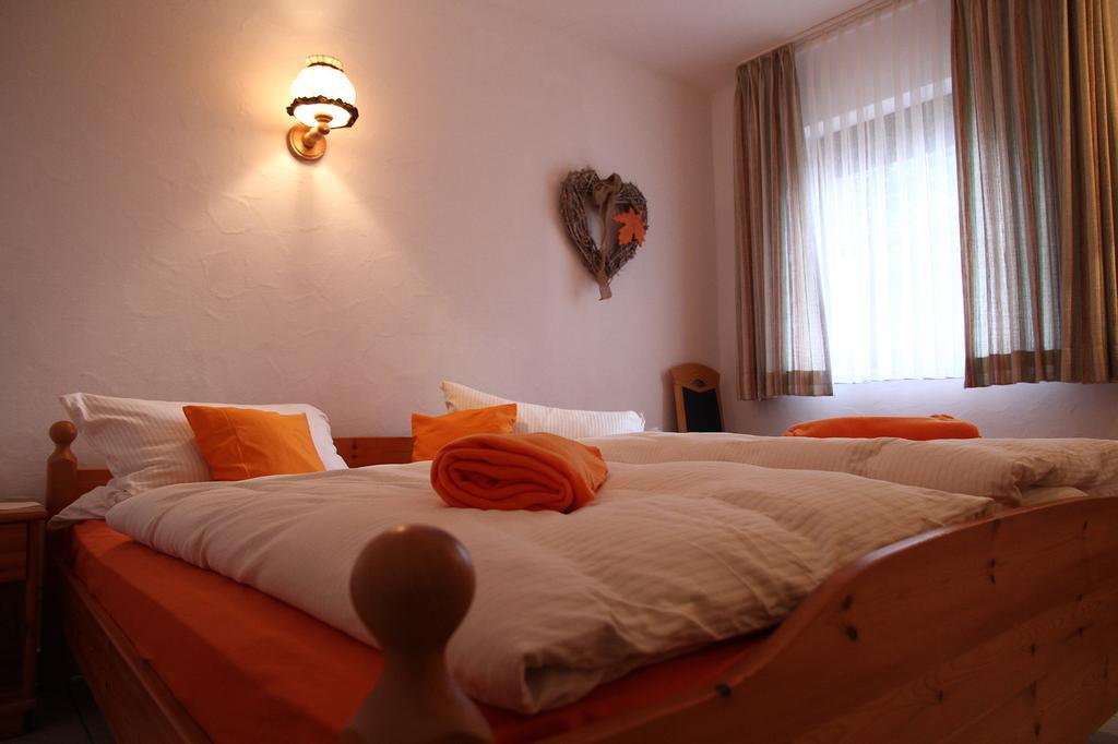 Appartamento Heidi'S Haeuschen Schollbrunn Esterno foto
